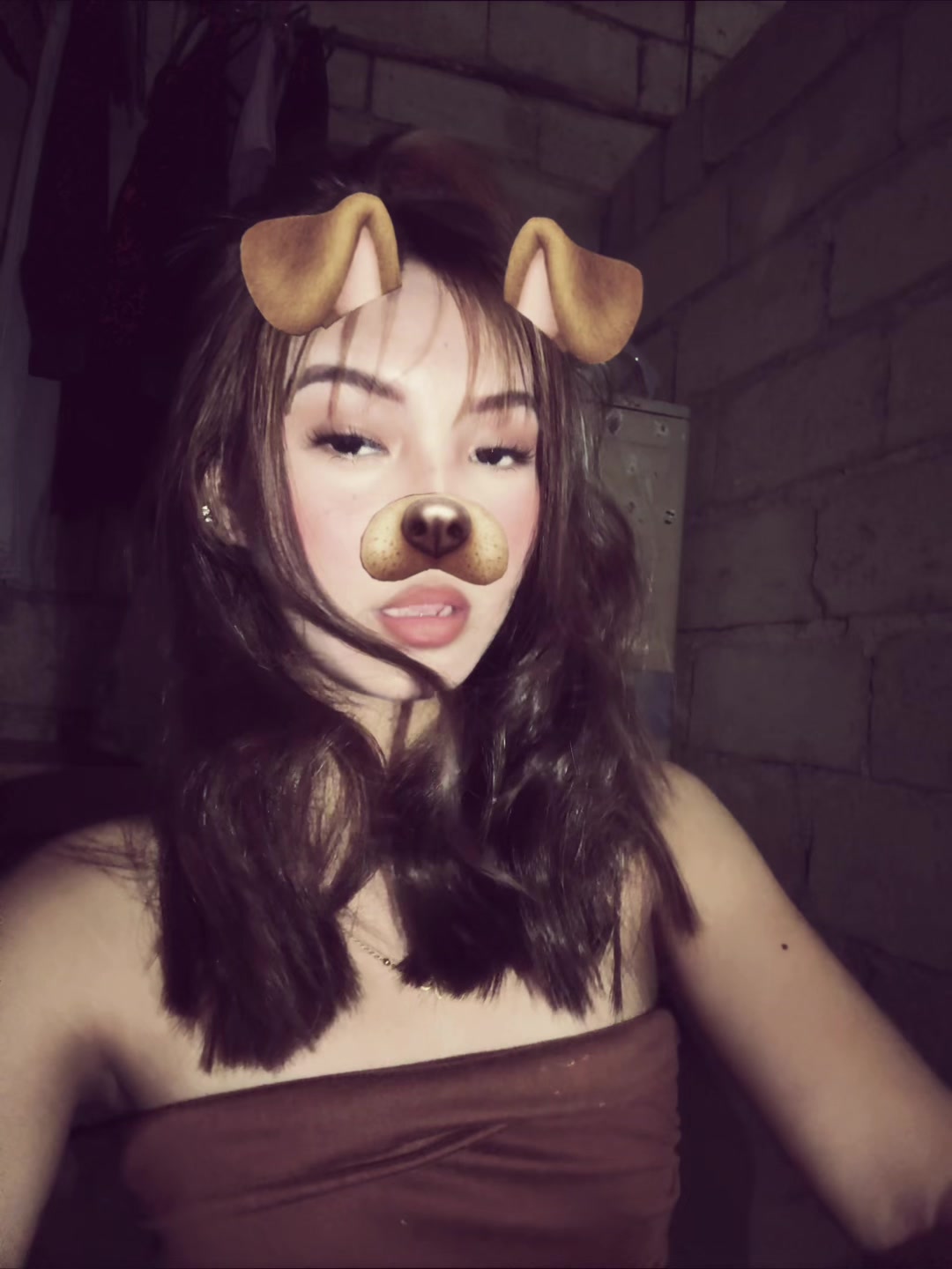 @axyzas