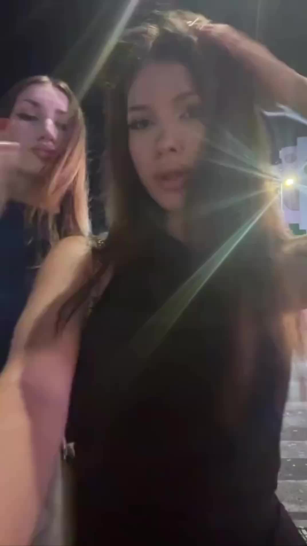 @flexonfox