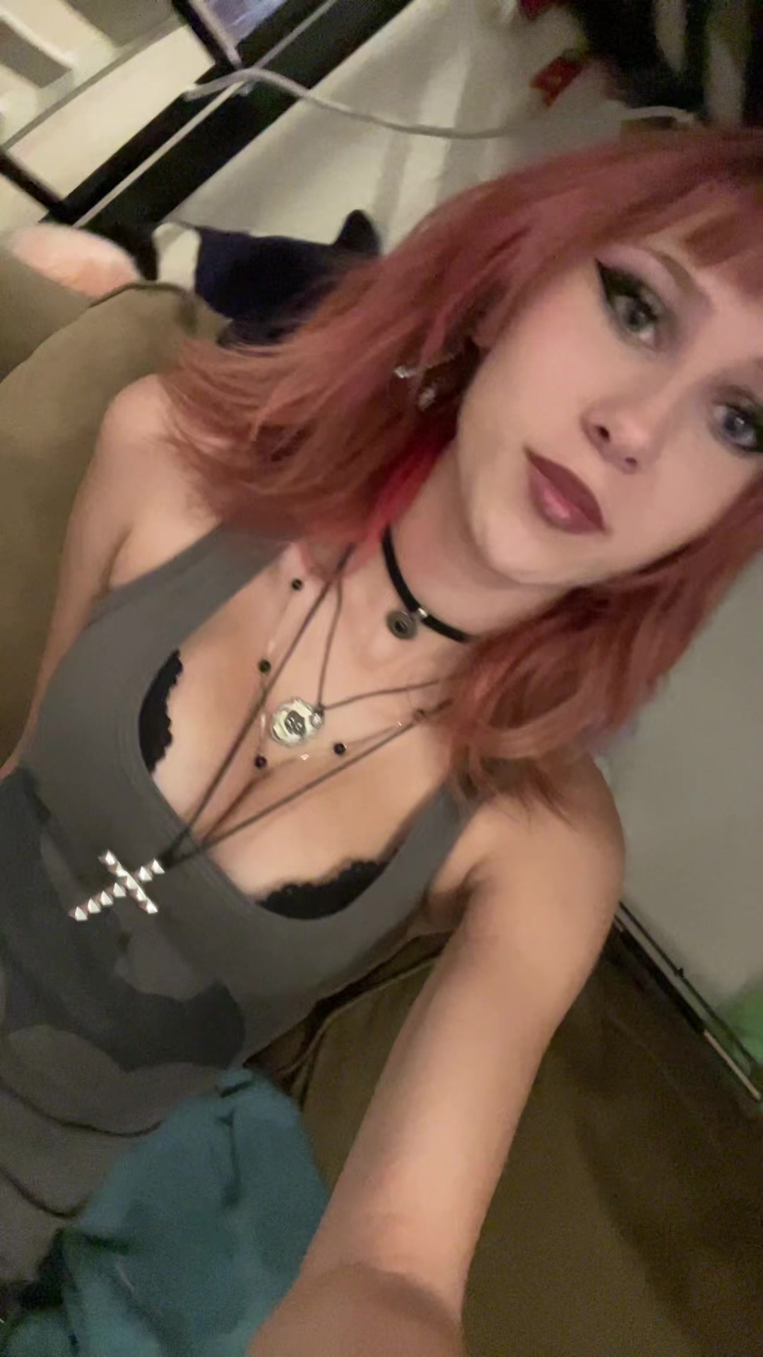 @Jackie🧨