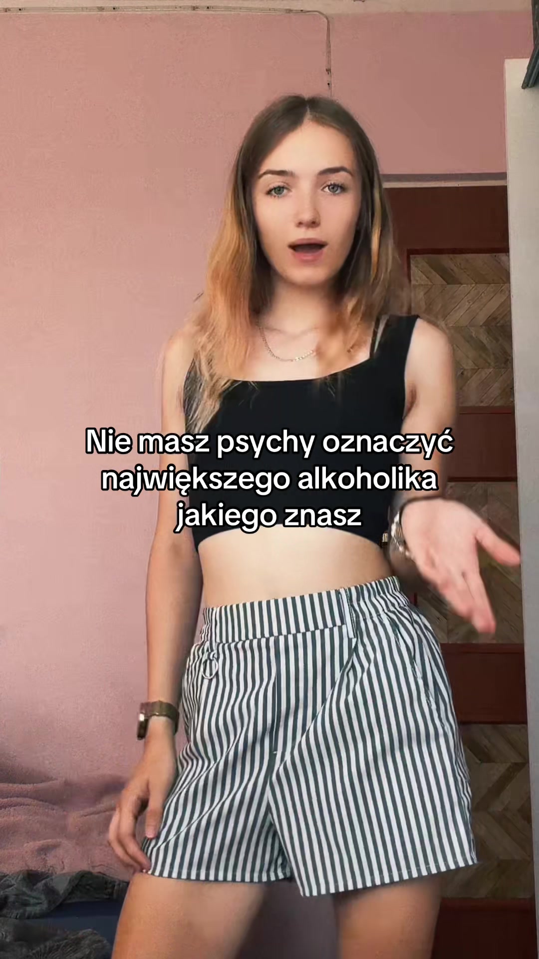 @Asiunia