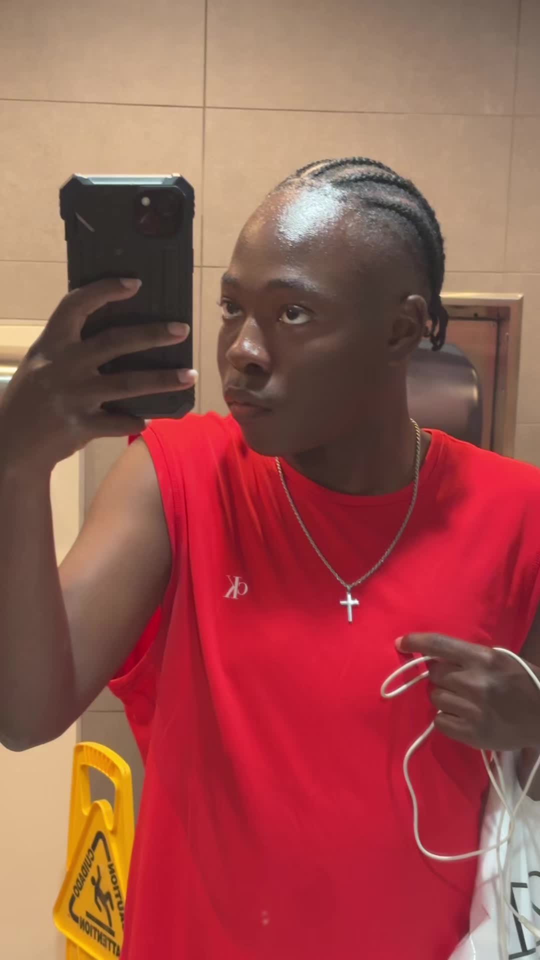 @dannythesavage_
