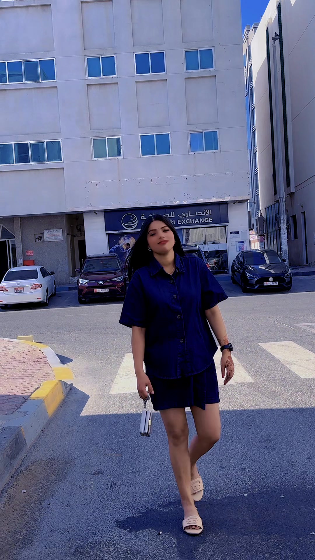 @Life is  alone 🥹