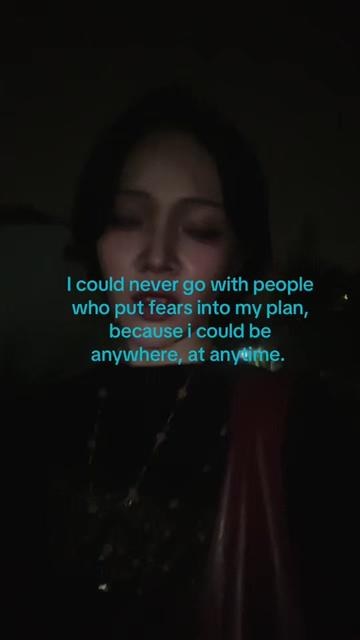 @???