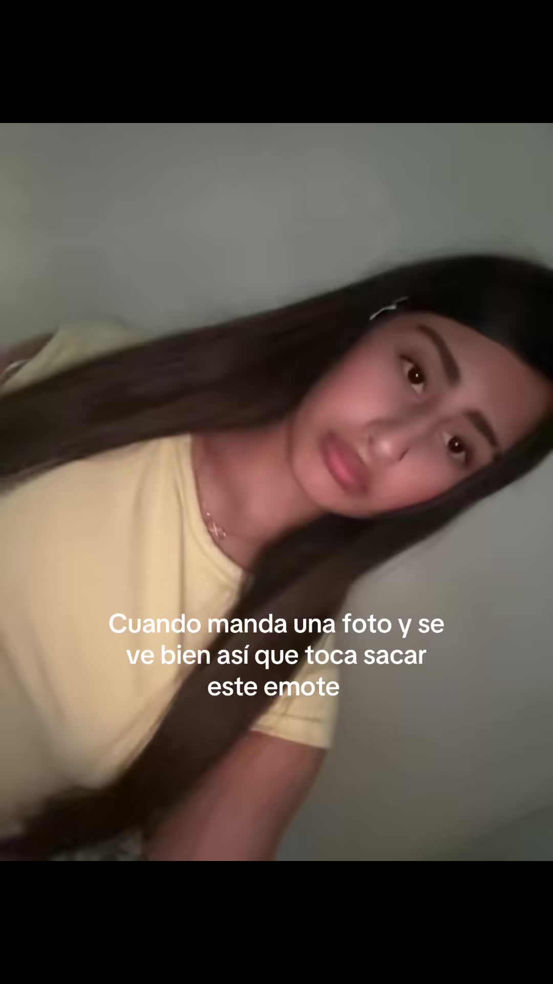@dani_>l<