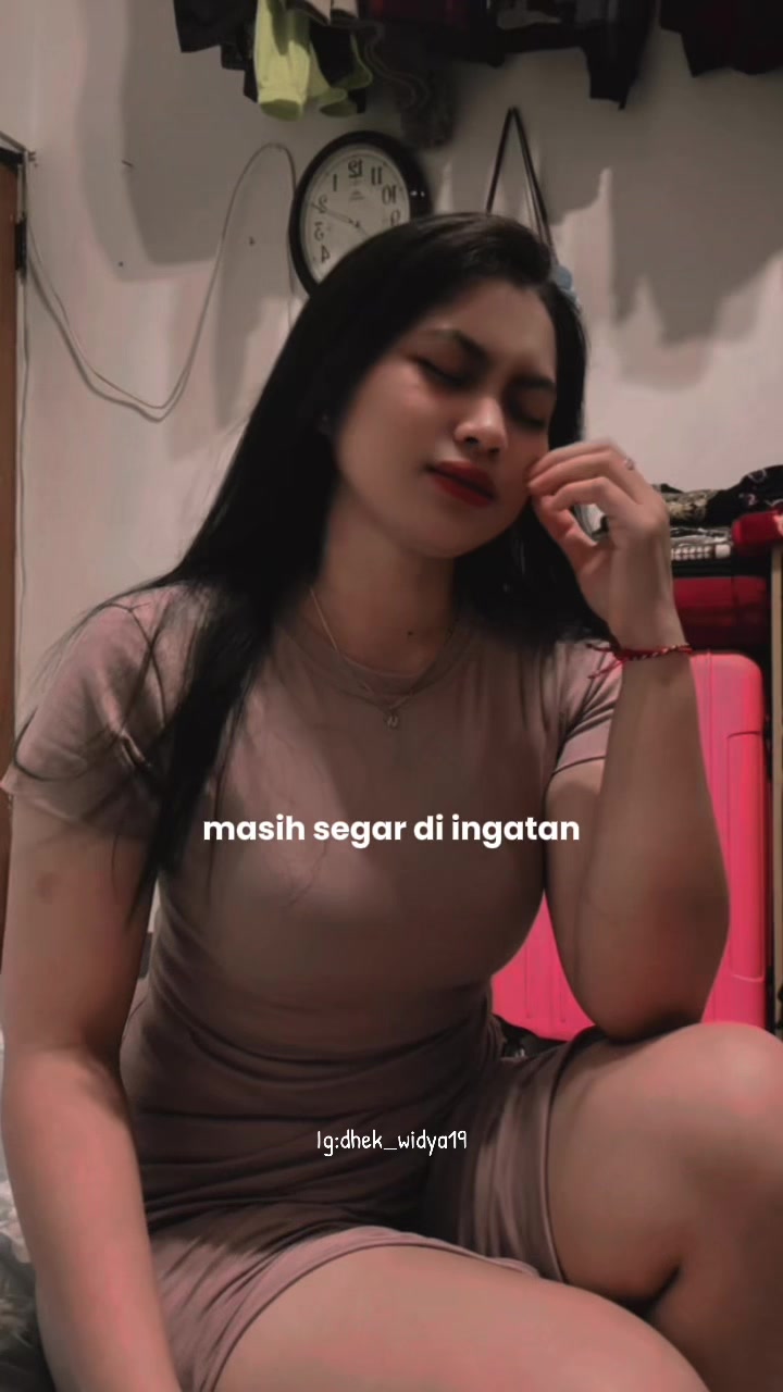 @IG:dhek_widya19