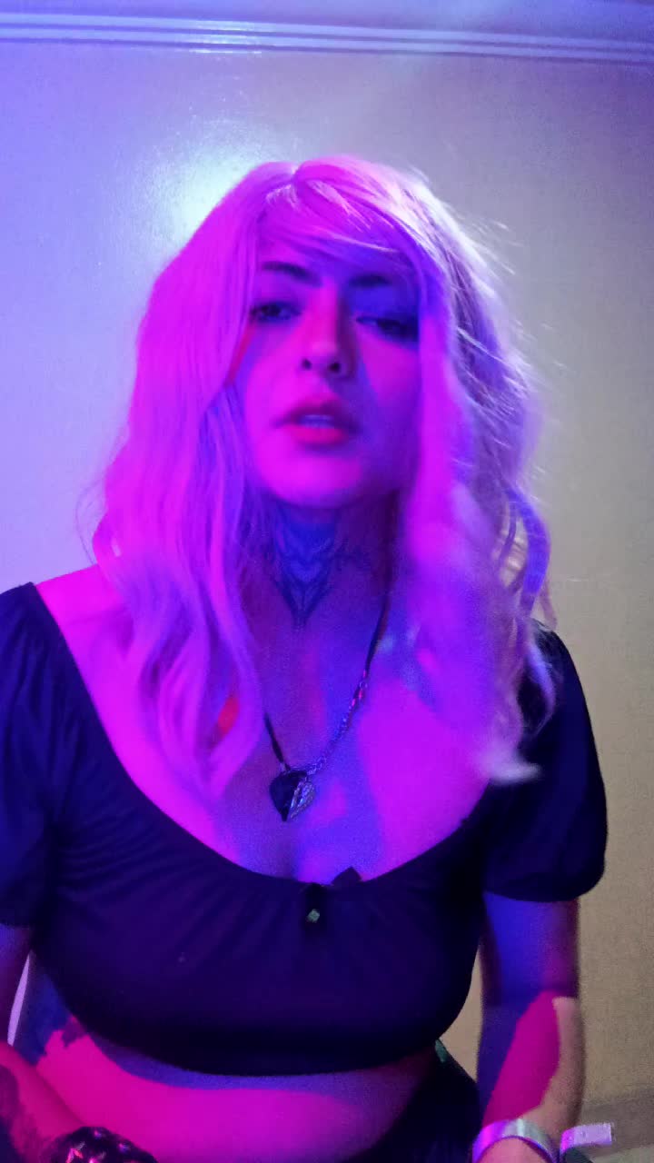 @Carlita