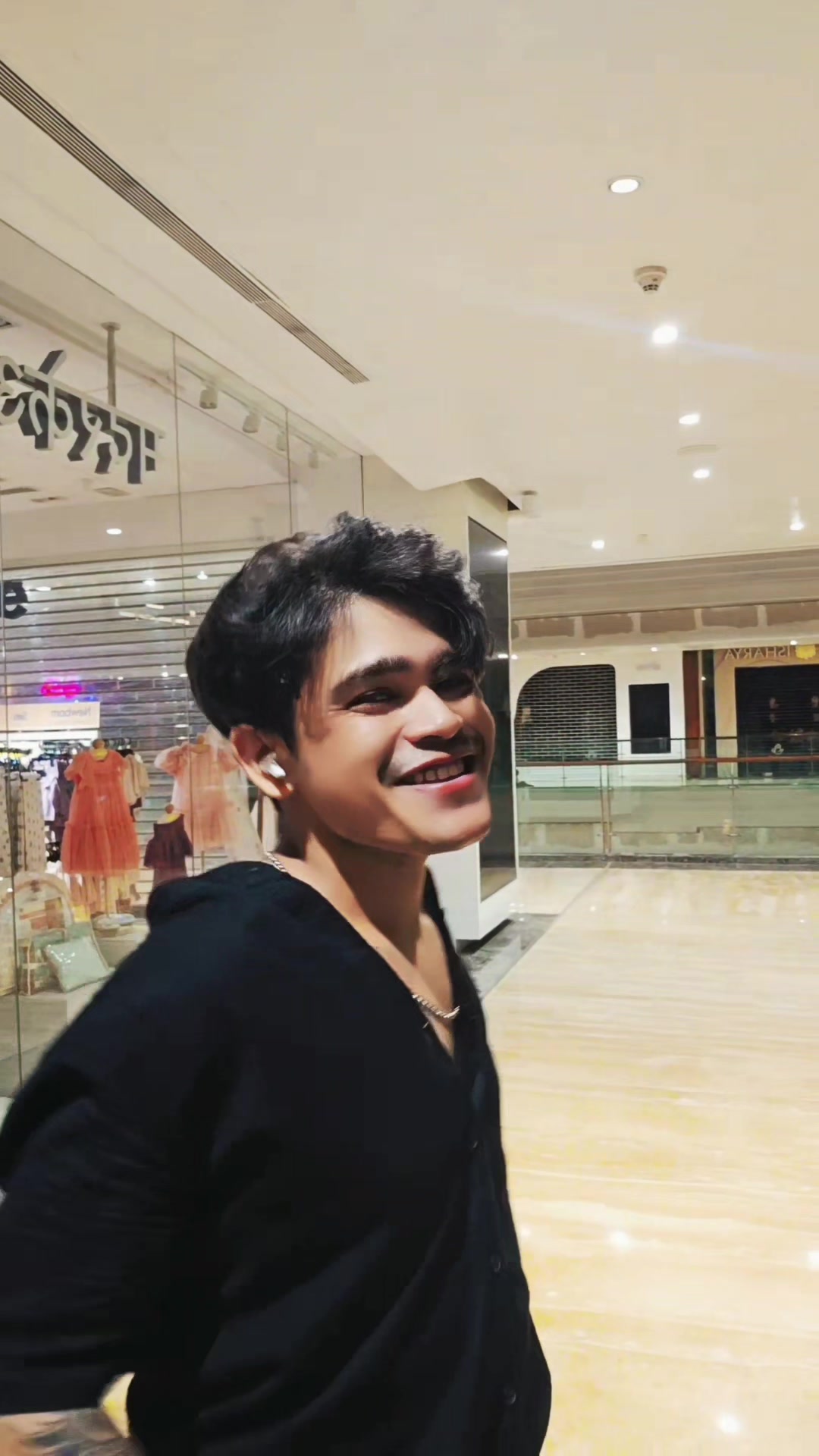 @👑᥉𝚞𝐫𝗯οᏇ✿✧👑