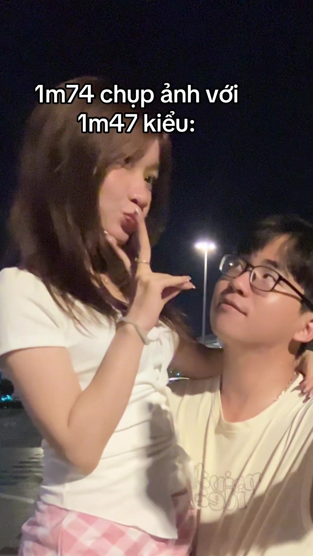 @Hai Con Sư Tử