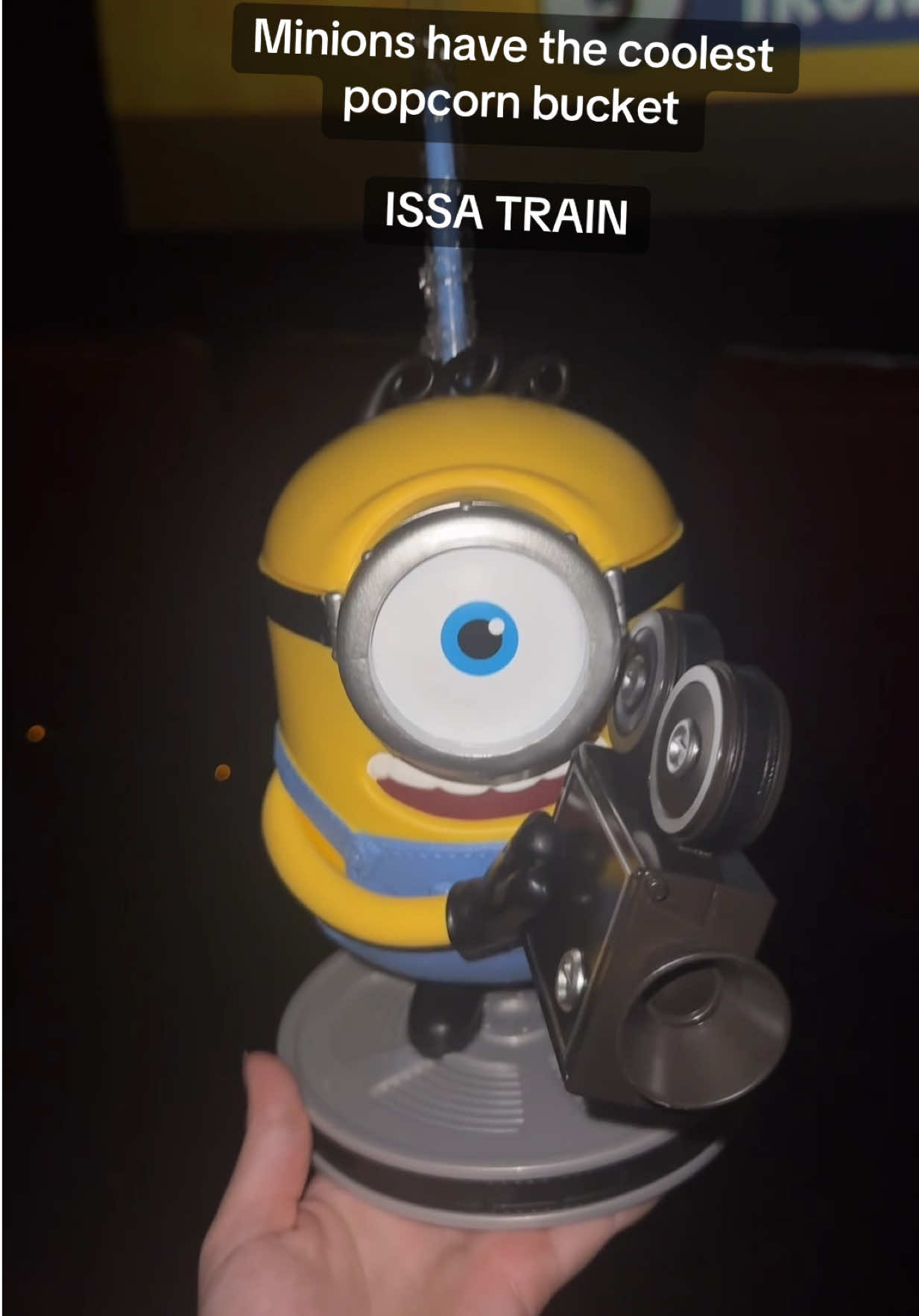@𝐕𝐄𝐍𝐎𝐌 🎠