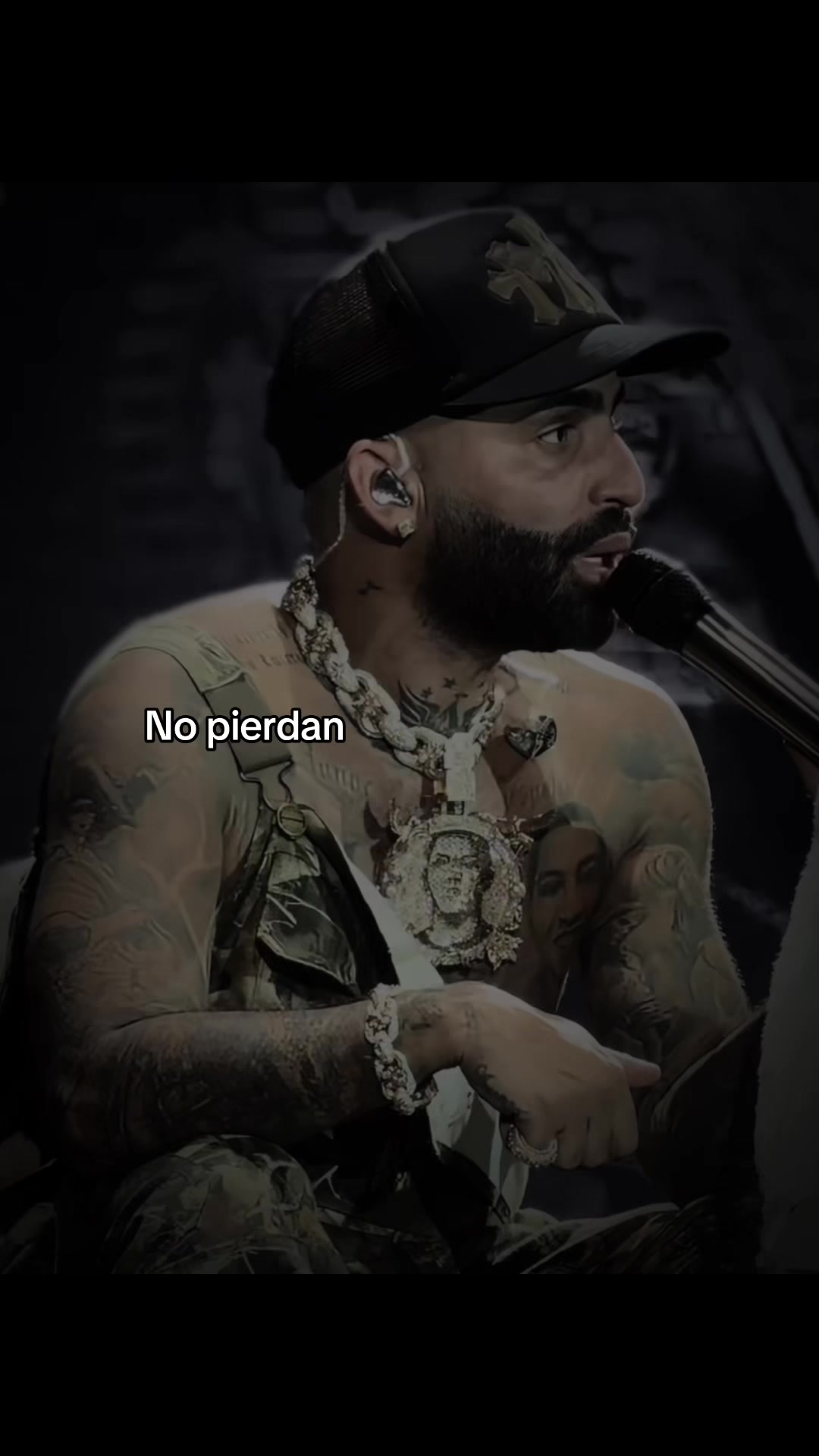 @𝗖𝗛𝗥𝗜𝗦𝗧𝝝𝗣𝗛𝗘𝗥🎴