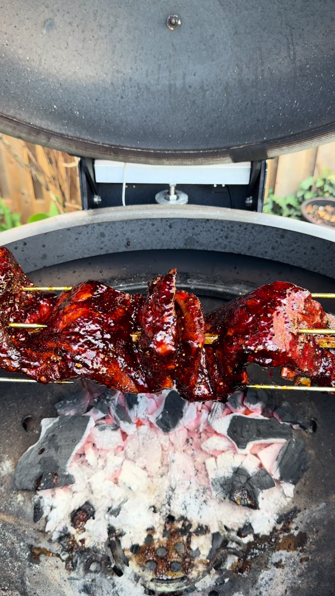 @boltthrowerbbq