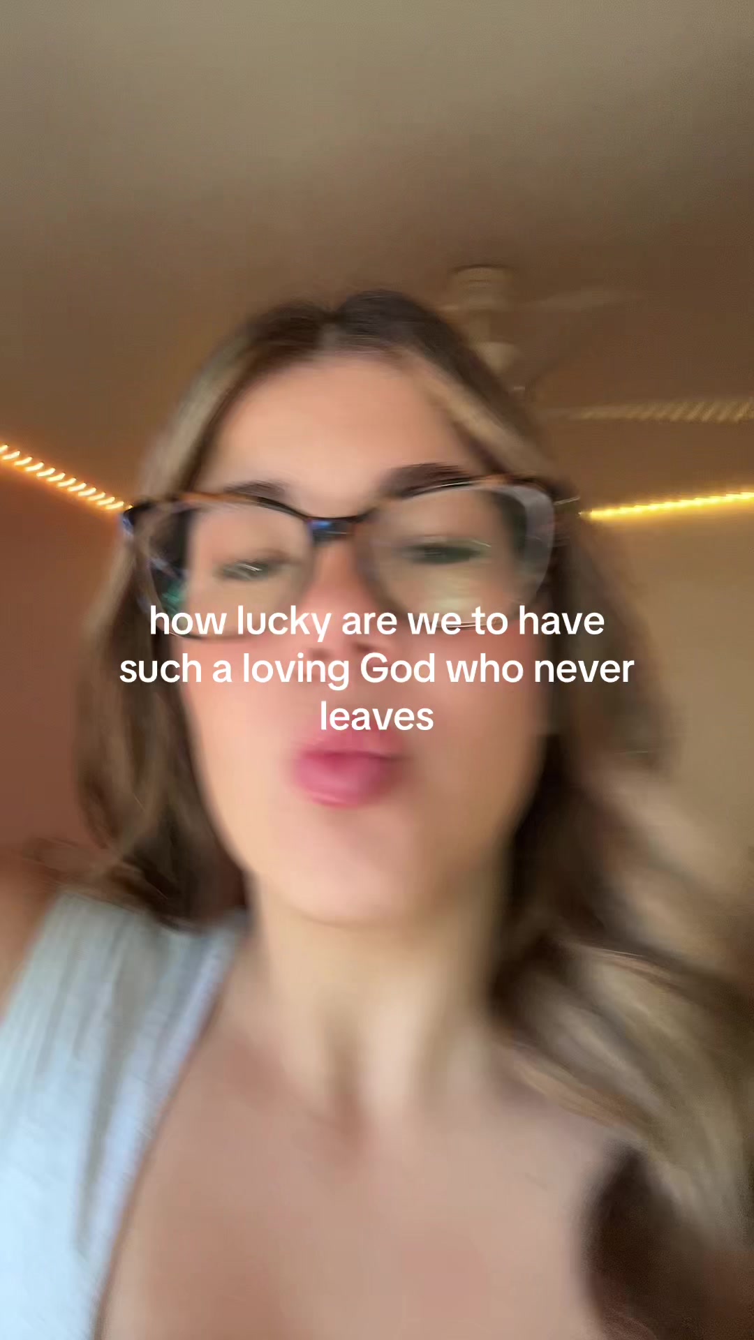 @holly