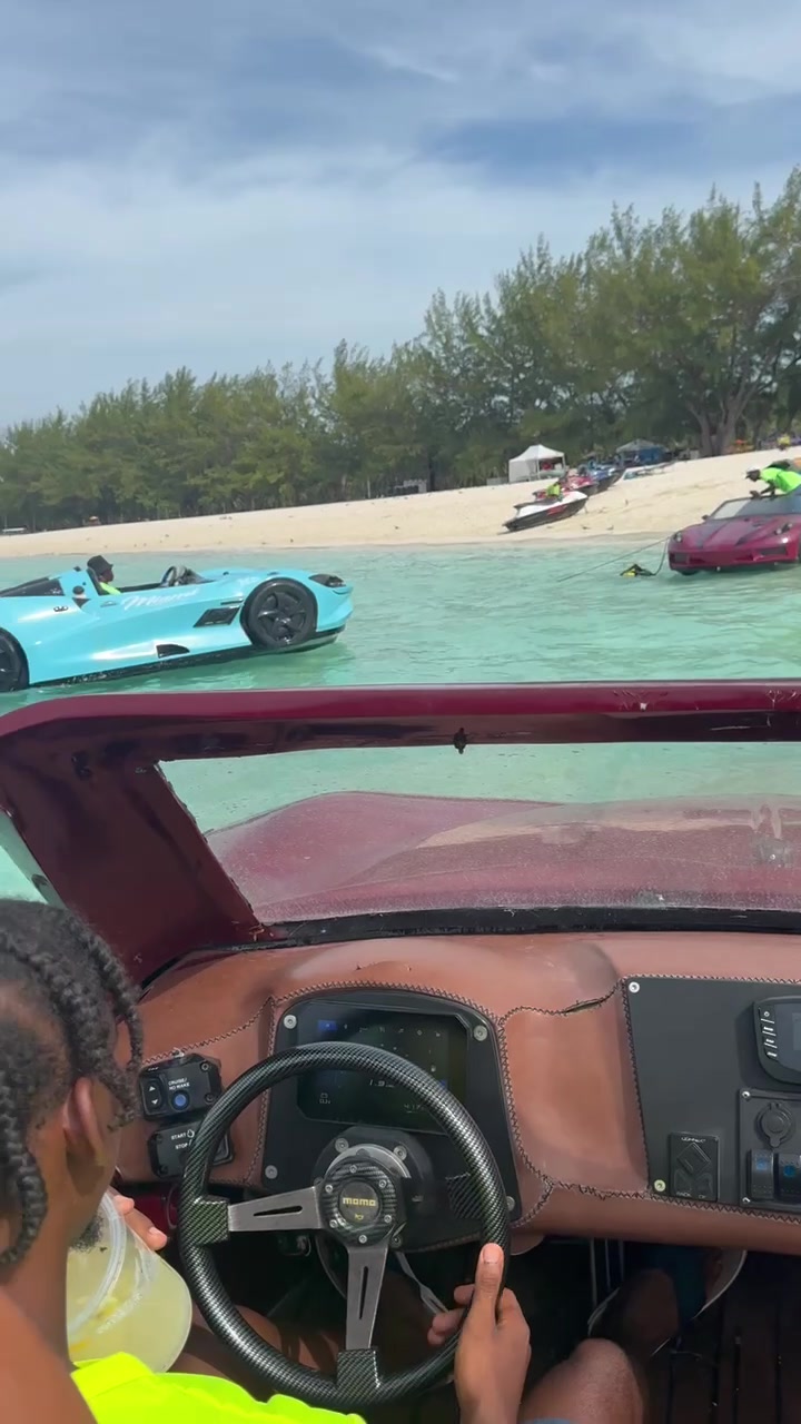 @bahamasjetcar