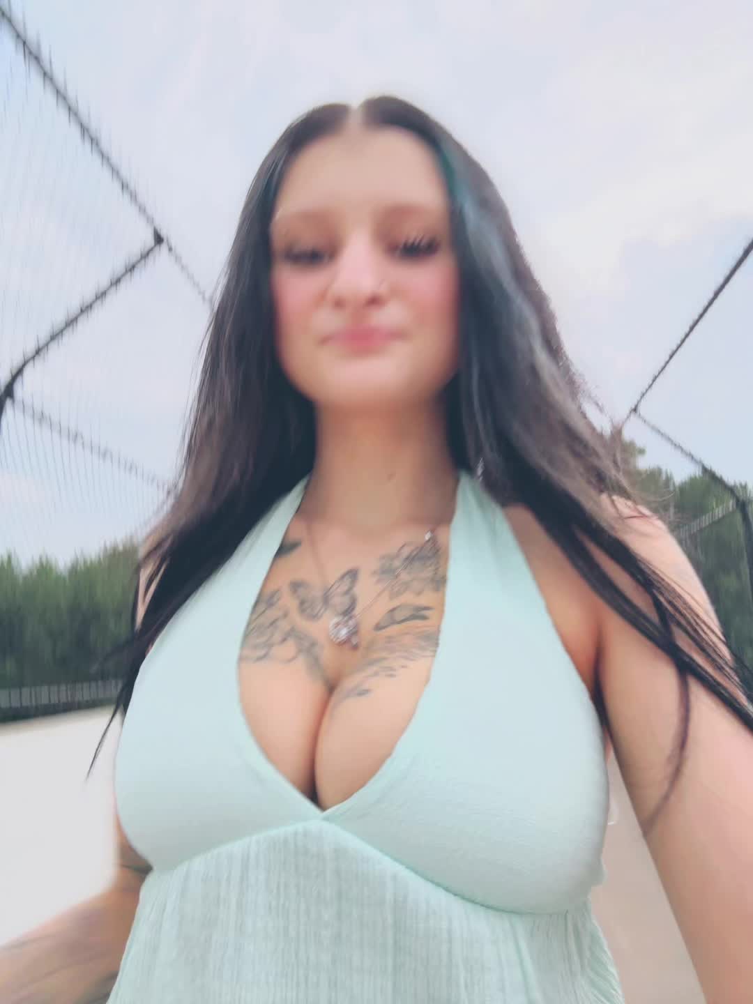 @hollyzzz_spam