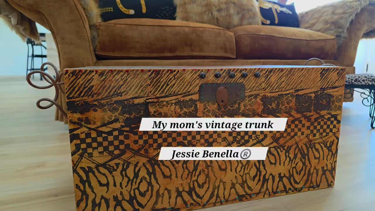 @Jessie Benella®๏ธ