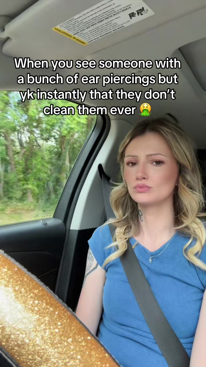 @KaleighWeird