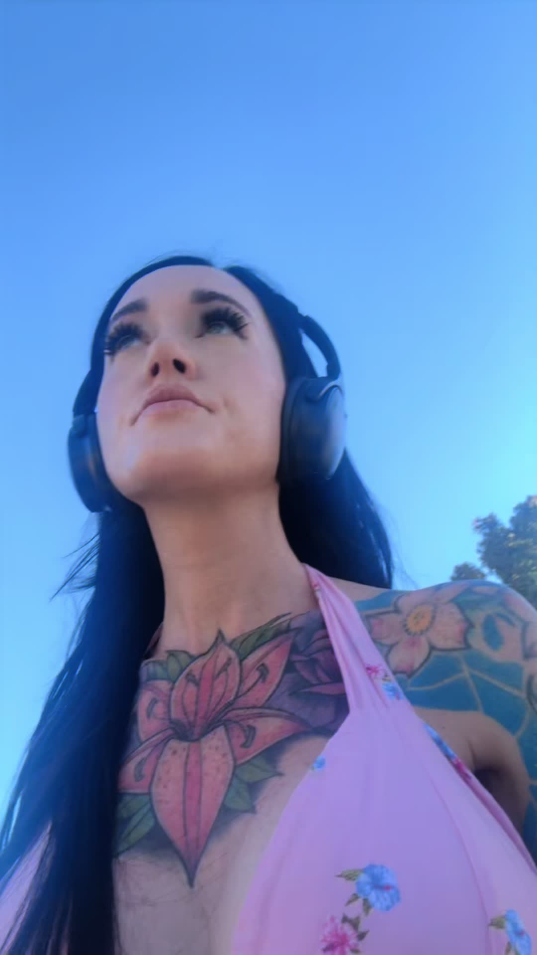 @Jenni