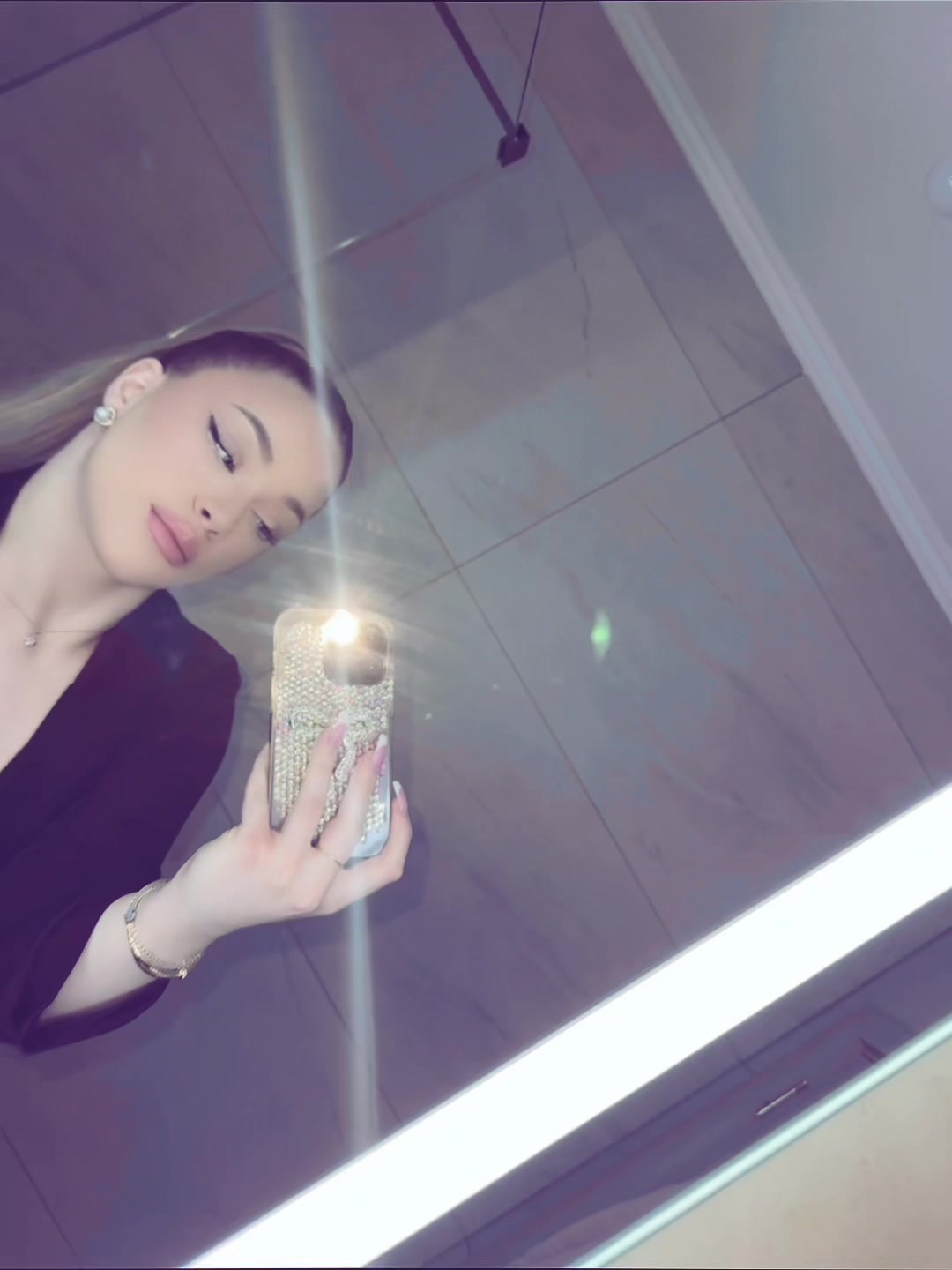 @Valery🦋