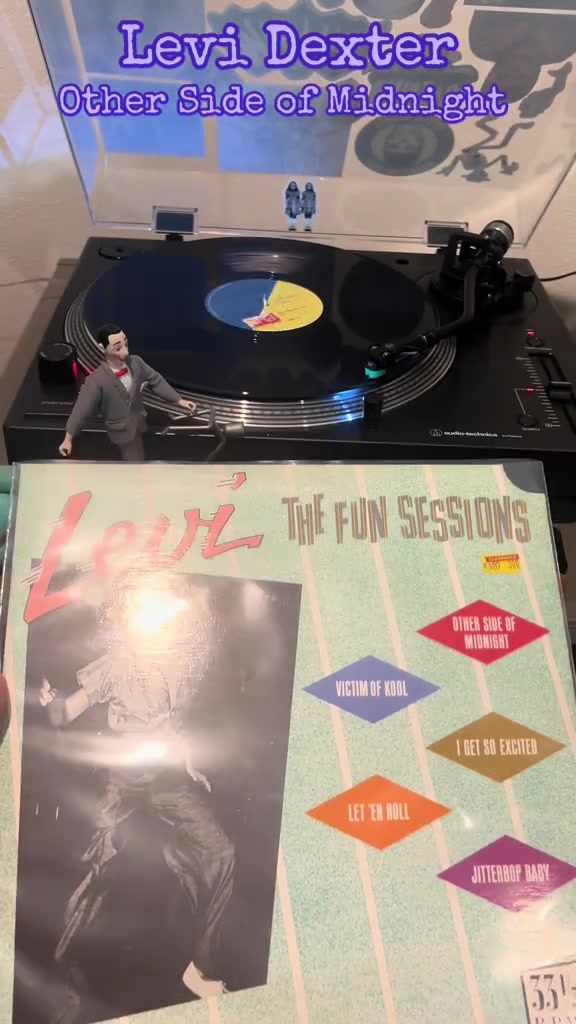 @Vinyl Fetish