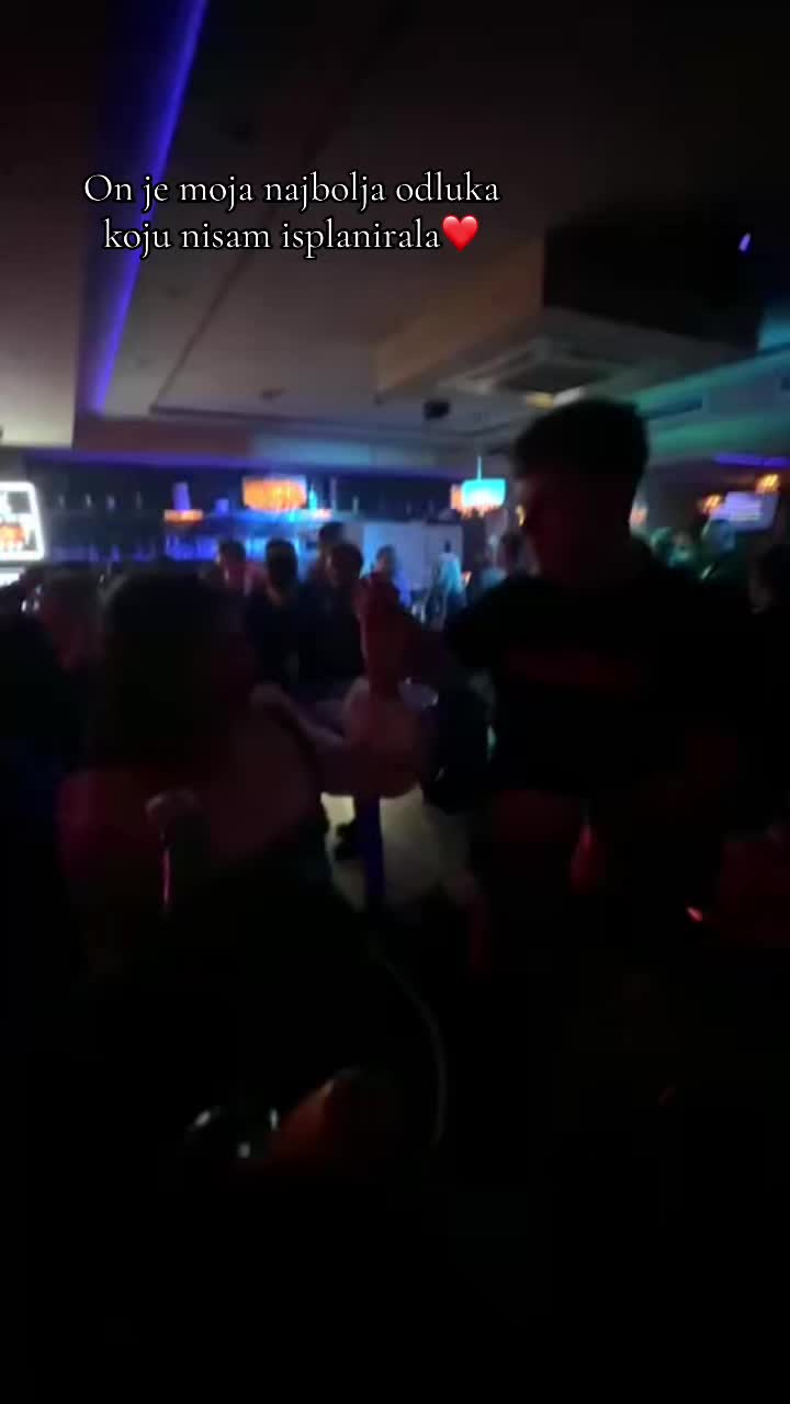 @Vale🩶