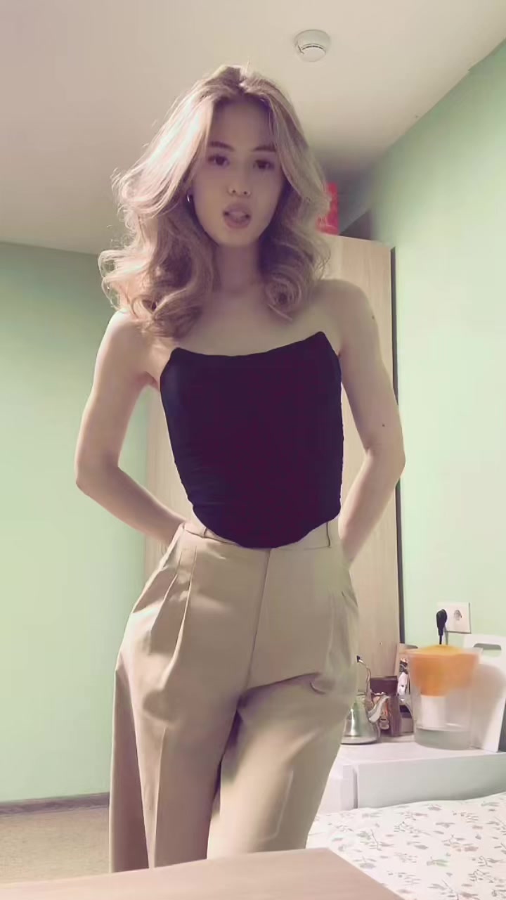 @Darishh