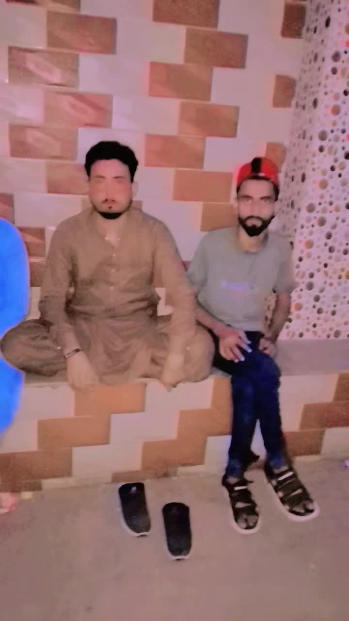 @Qureshi