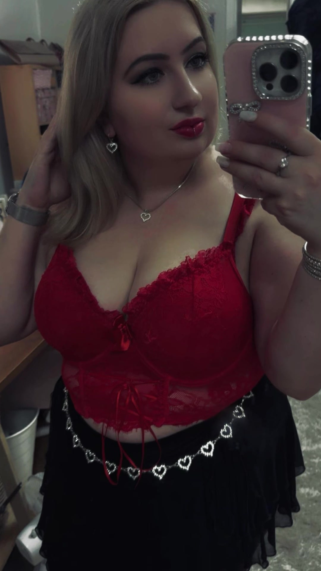 @Carushia