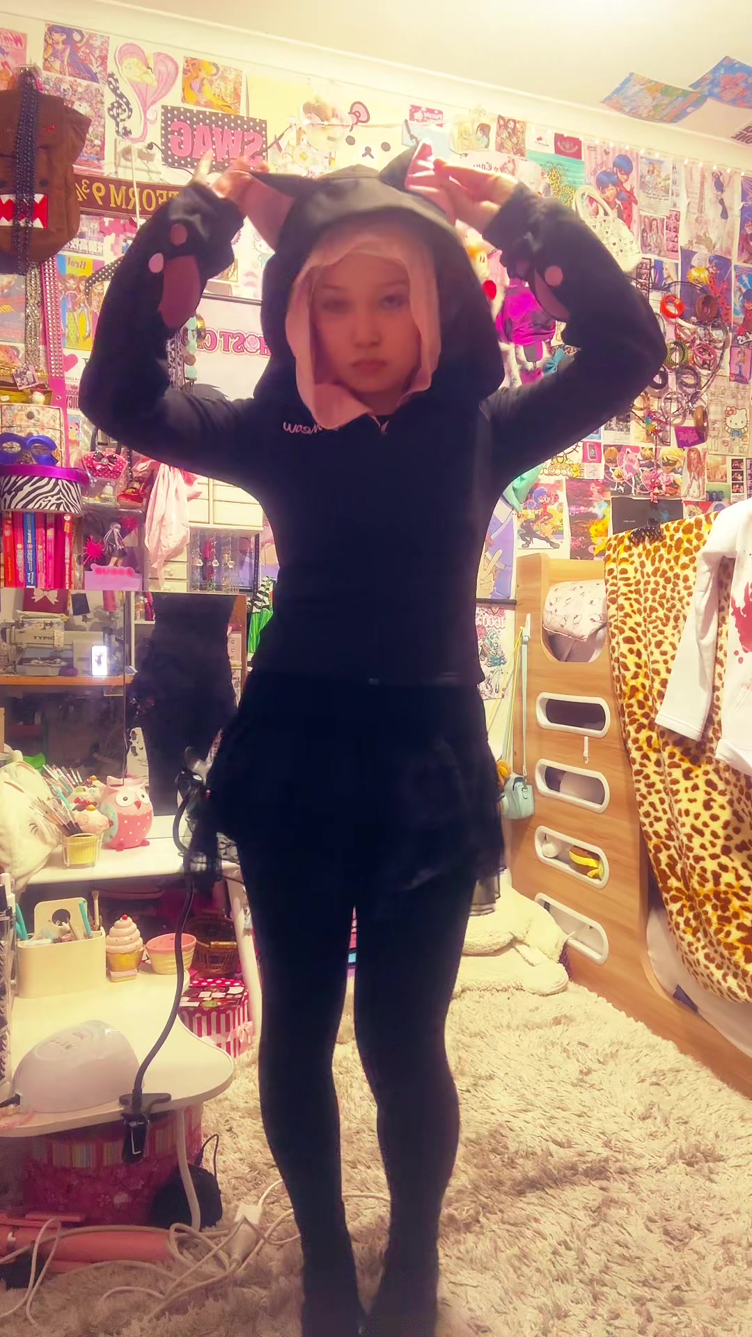 @.*✧ sara ♡₊⁺