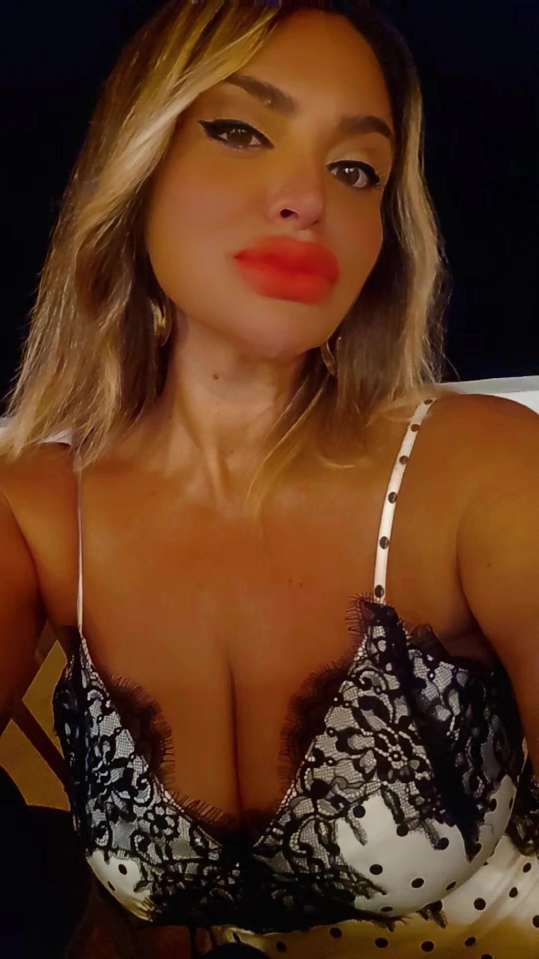 @Mariateresa 🌹