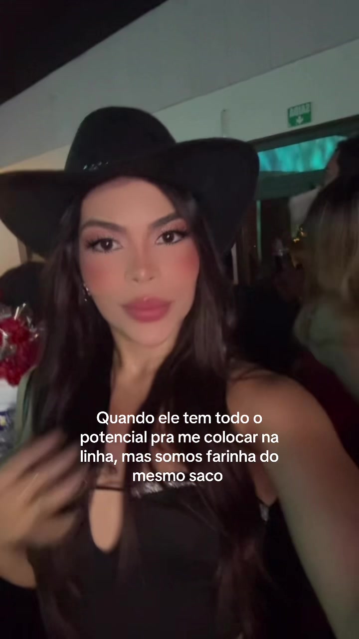 @Nívea ✨
