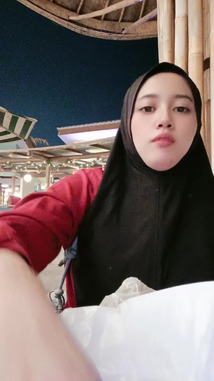 @iwuwiwi