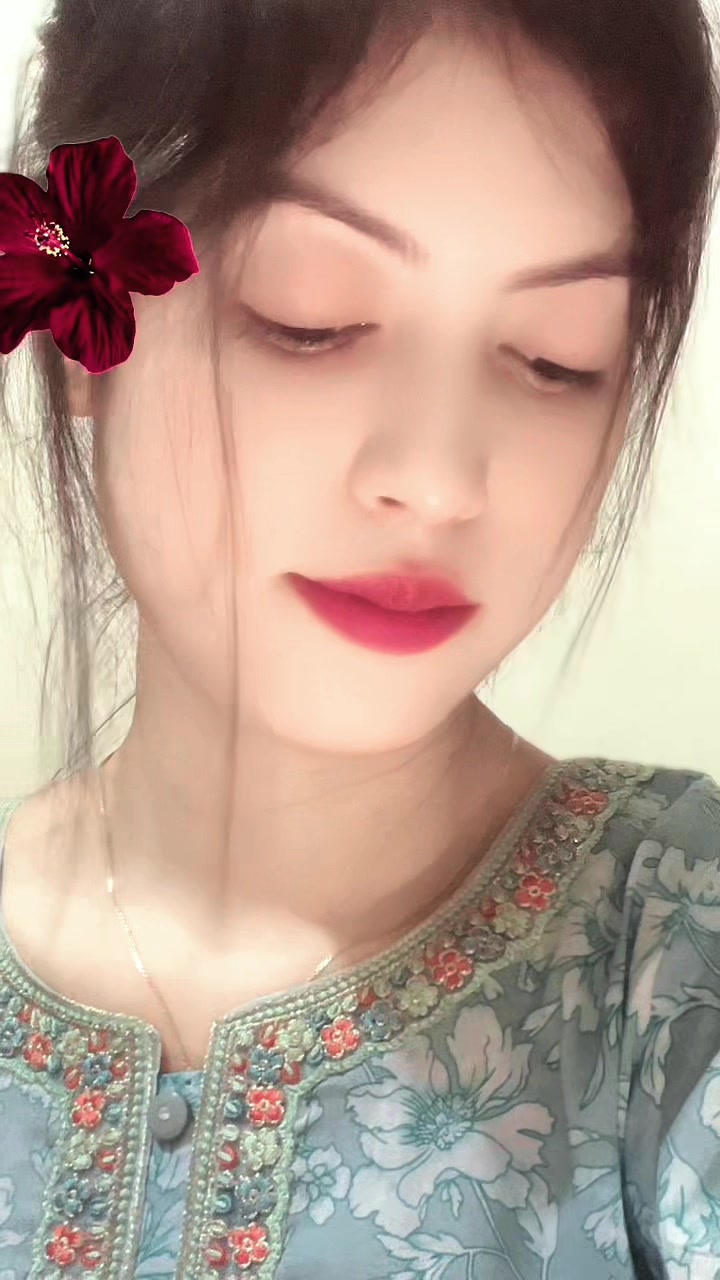 @🫧_Șĩmų_🫧