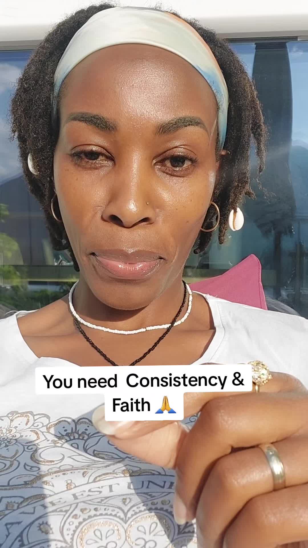 @Nalongo Nyamurungi 👑