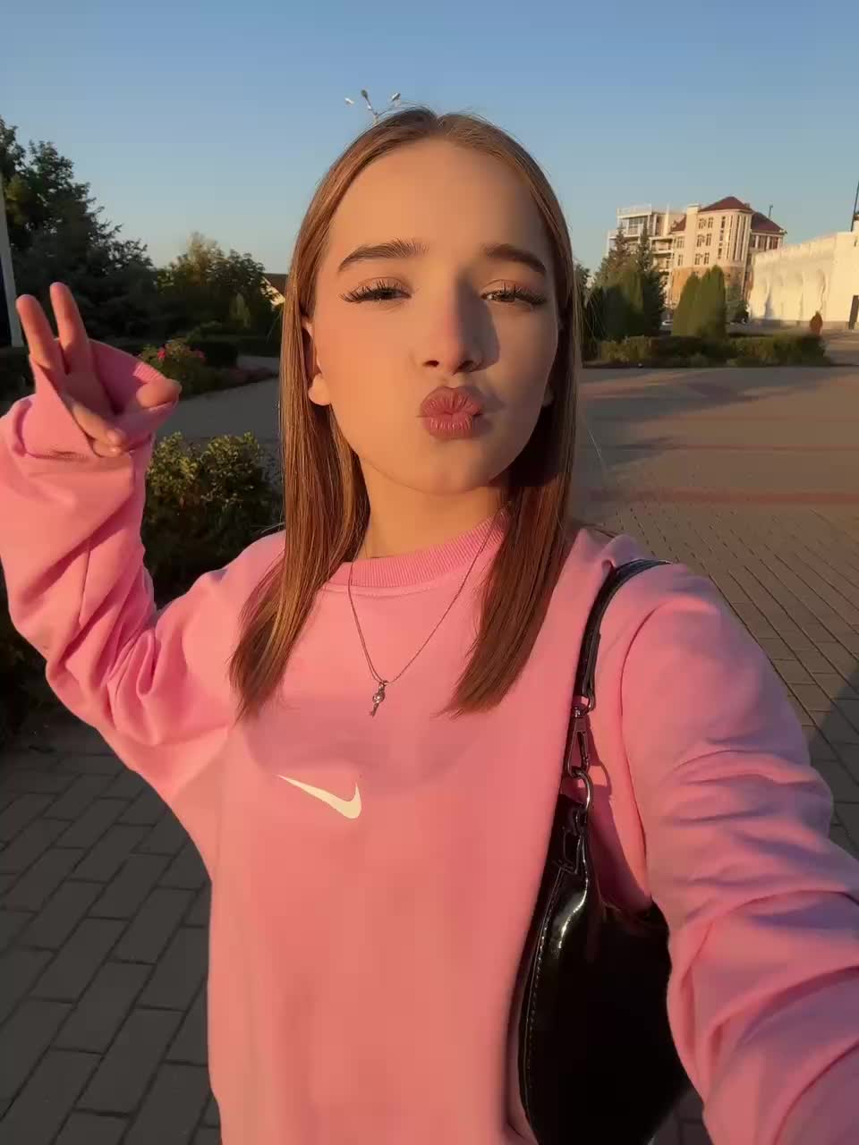 @evelinka
