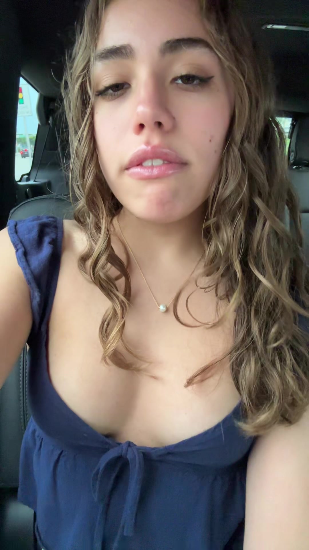 @daniela._xoxo19