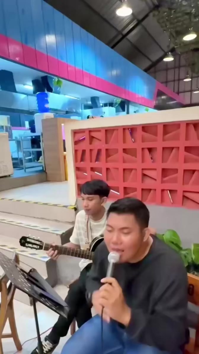 @AL