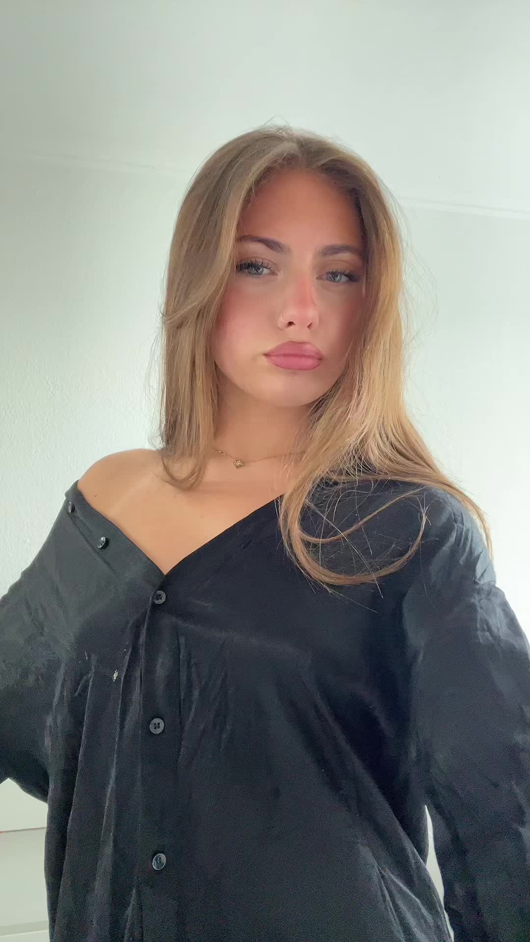 @cestlana
