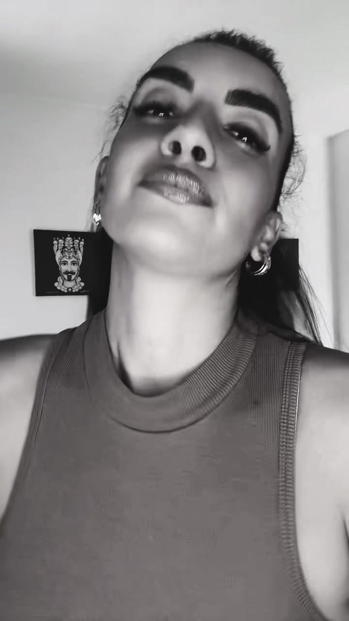 @Vanessa