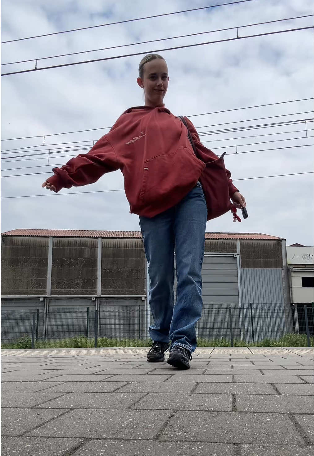 @Elineee 🏎️