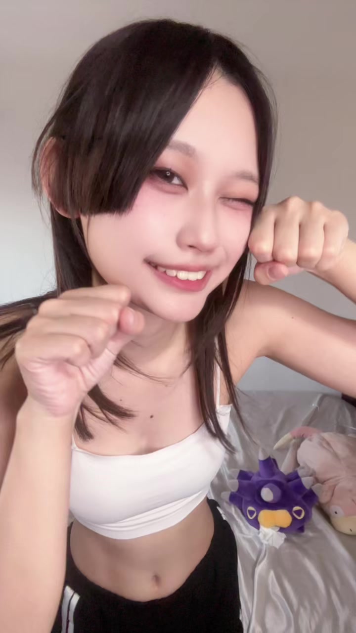 @菜緒衣(なおい)