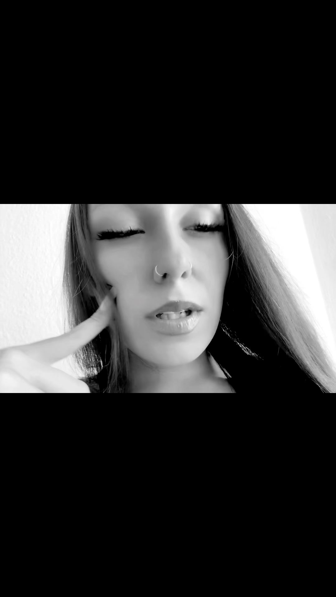 @lina_xofficial
