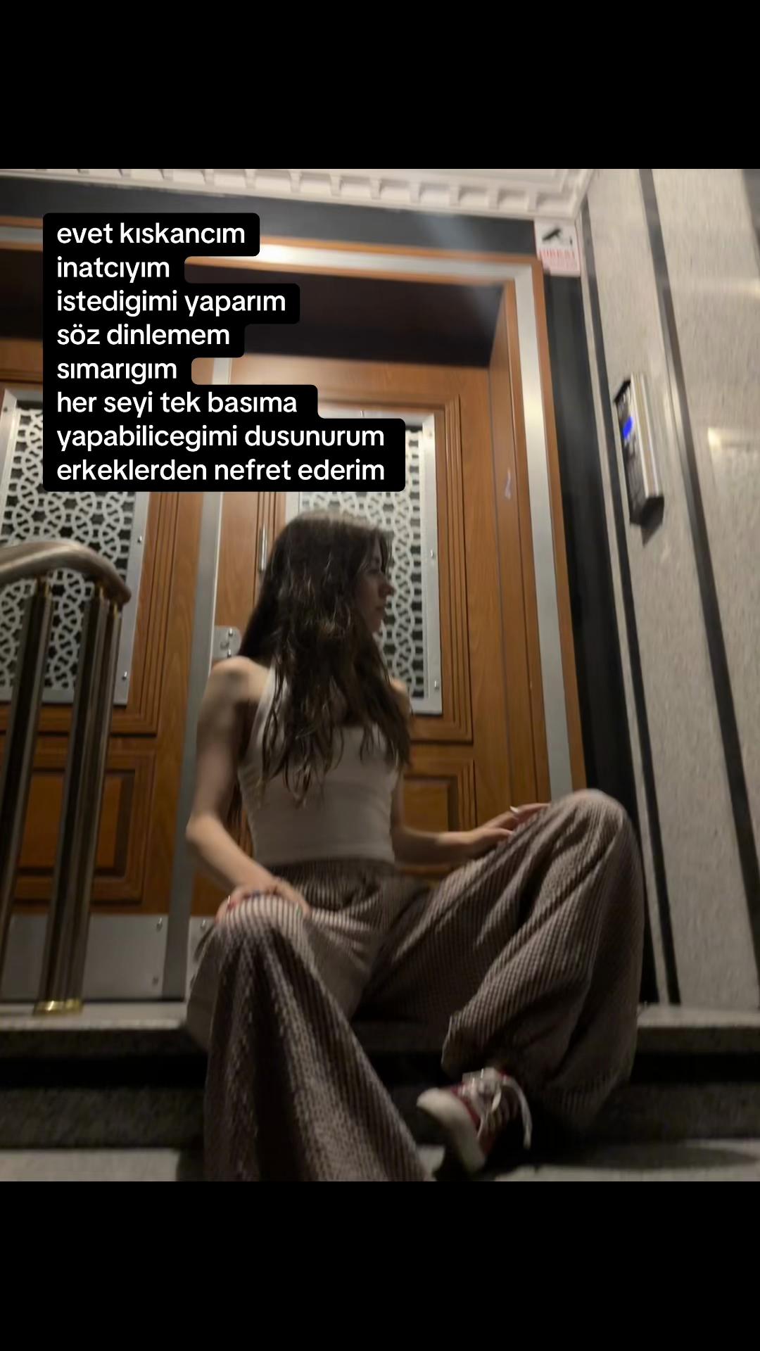 @Ceyy