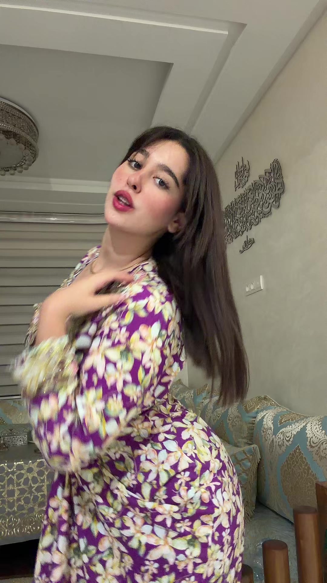 @Farah❤️🥀