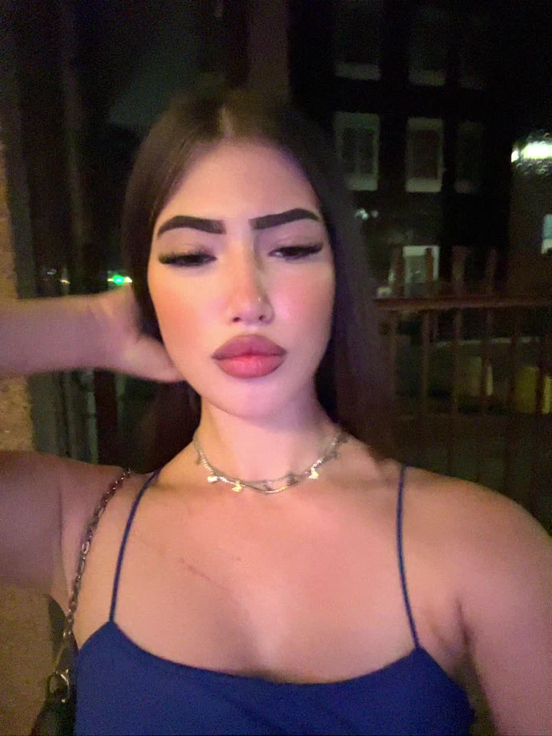 @lialaazar