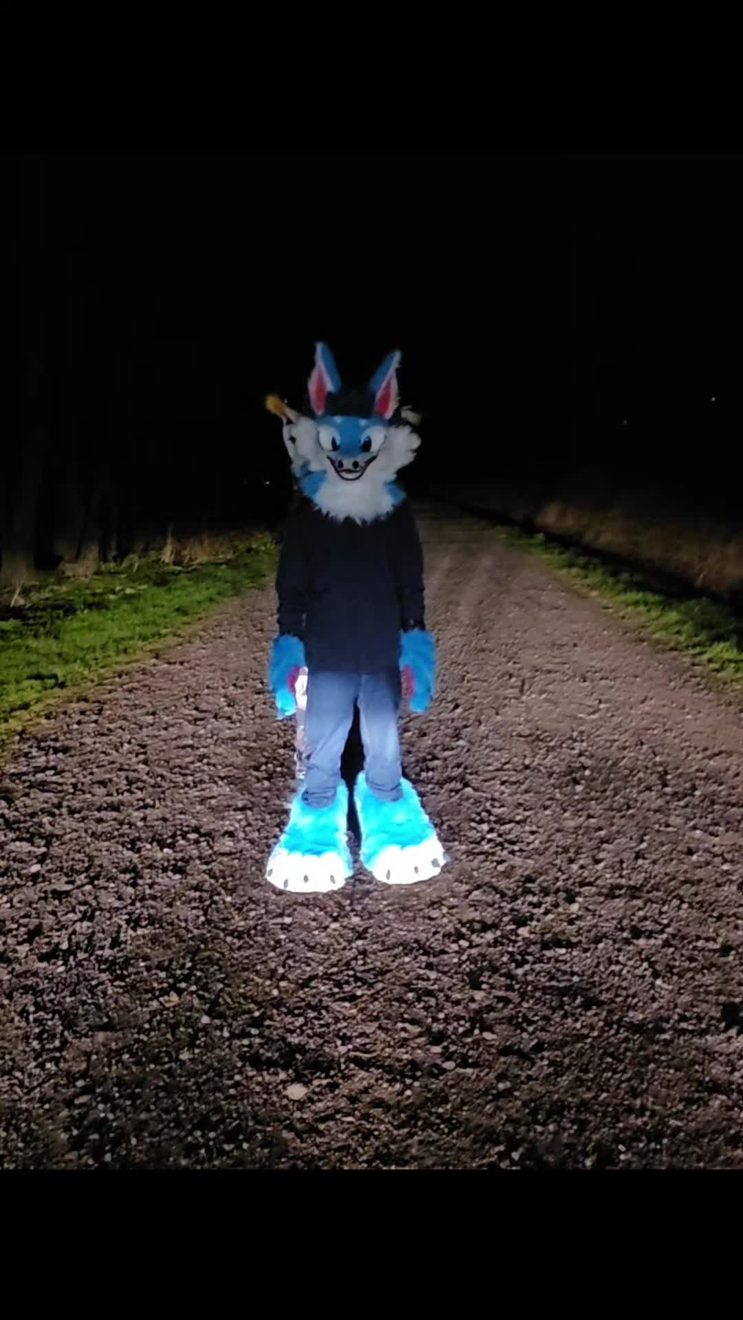 @🌈Antifur Anarchy🚨
