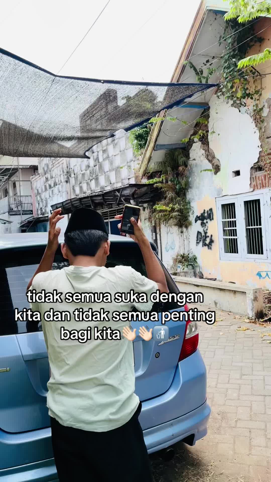 @Aboyy