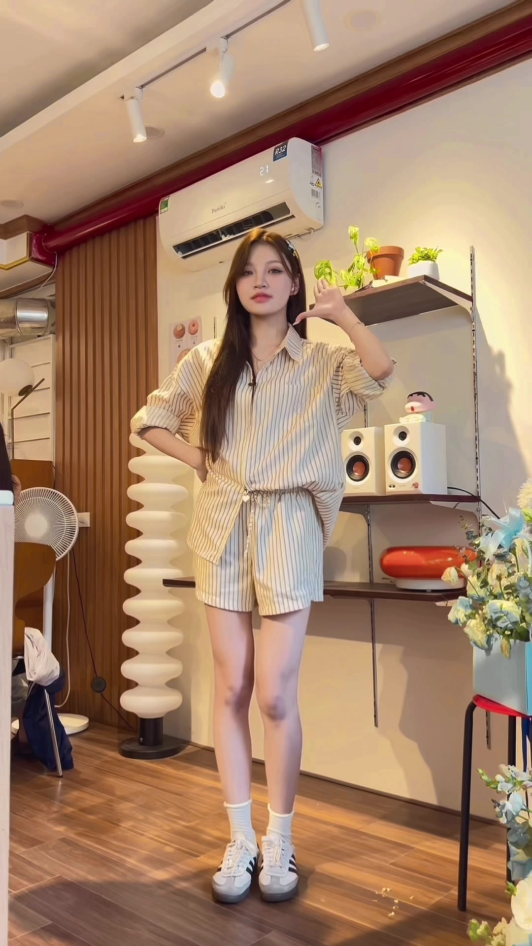@Hoàng Ngọc Khánh Linh