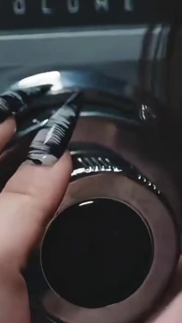@AbracadaBLEH