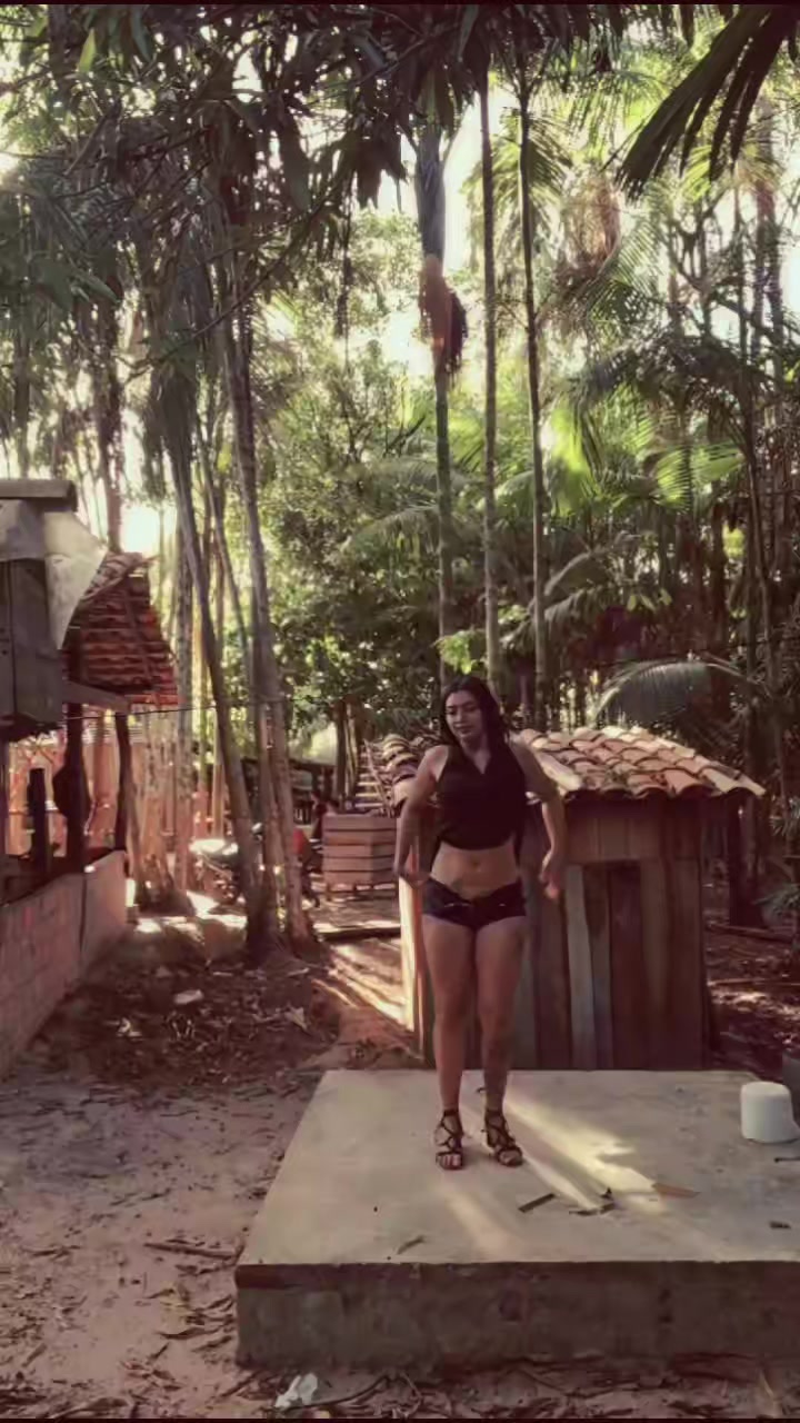 @Isabella
