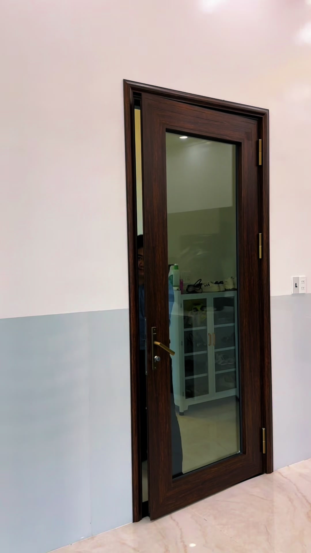 @H&acirc;n Cửa Nh&ocirc;m Owin ✅